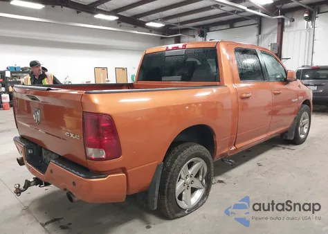 2010 Dodge Ram 1500 Slt/Sport/Trx из США, поврежденный, VIN 1D7RV1CT9AS209964